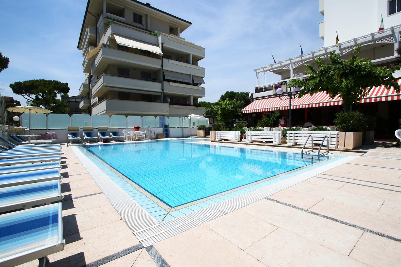 Hotel De Amicis 리치오네 외부 사진
